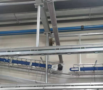 灰色压缩空气管道系统